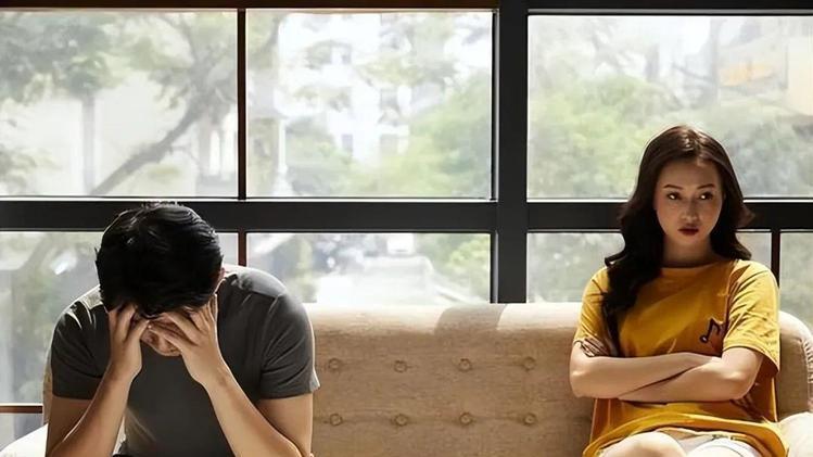 屋檐下最遥远的距离：中老年婚姻「静音模式」，是心有灵犀还是感情已死？