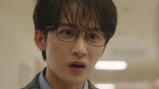 《滤镜》：聪明人唐奇，为什么看不出苏橙橙与苏渺是同一个人？