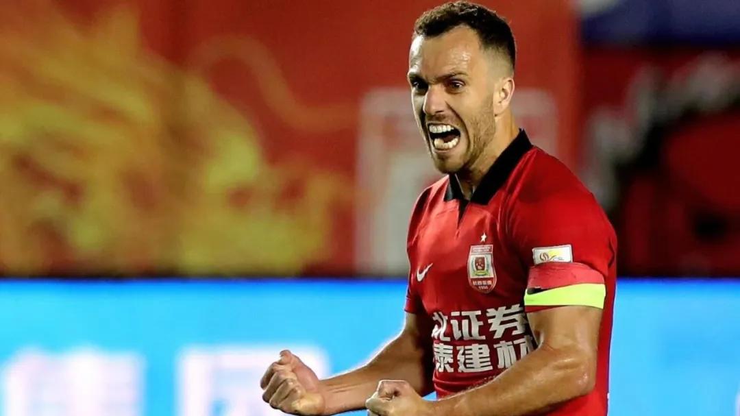 官宣！归化成功！他正式成为中国球员！