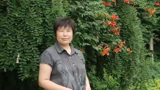 孙淑霞：在时代褶皱里书写温情与坚韧