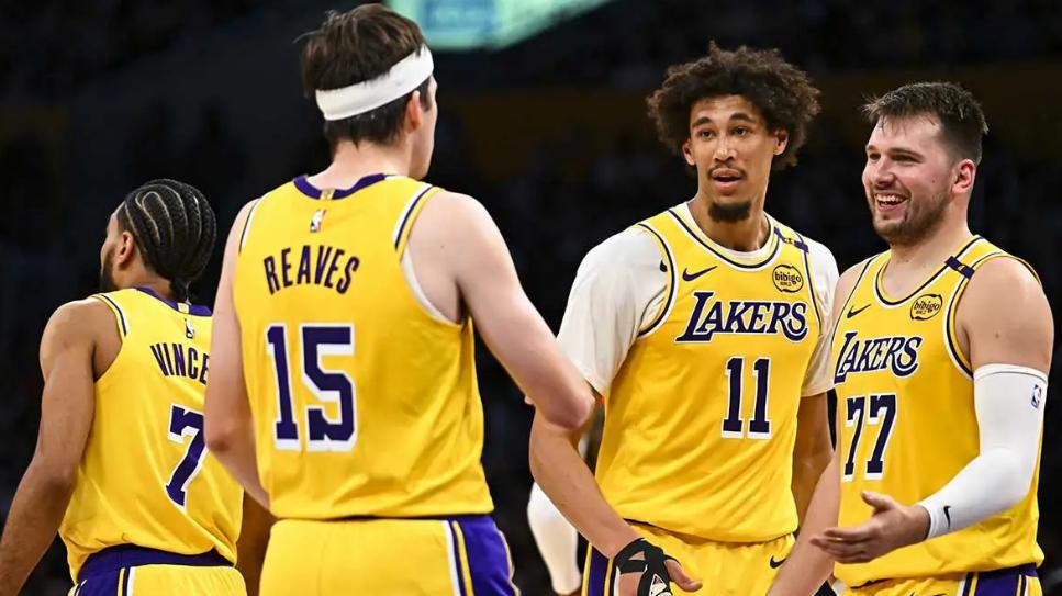 引入艾顿后的湖人队，内线不仅没有补强，甚至可以说更差了！