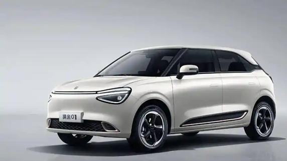 东风纳米01纯电动小型车，续航表现优异，城市通勤新选择