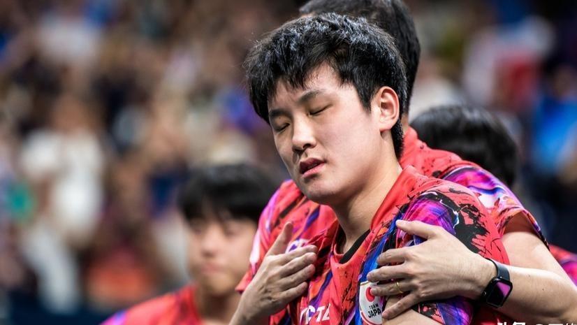 张本智和夺冠遭冷遇，日媒玩文字游戏，背后藏着什么秘密。