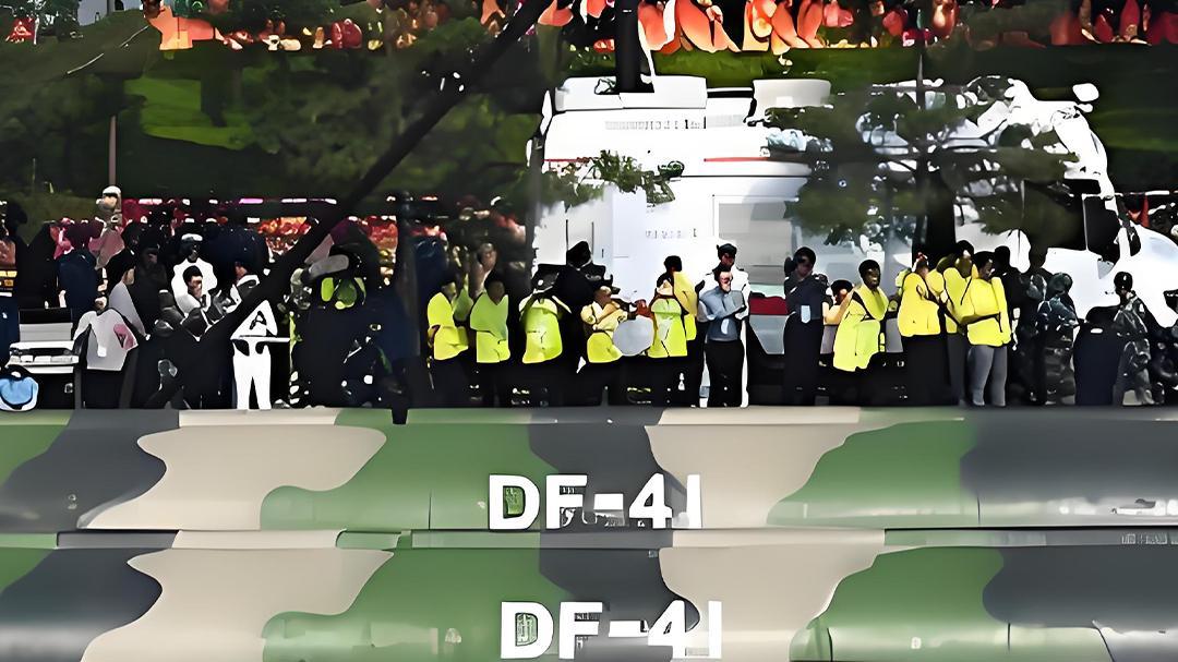 解放军洲际导弹或半年内二次试射，DF-41或首射太平洋，望远舰队南下有何深意？