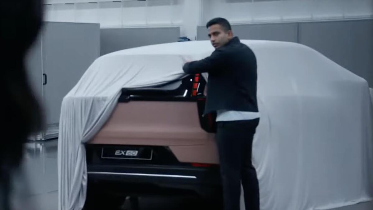 沃尔沃EX60丨宝马iX3对标的车型，沃尔沃EX60定位全新纯电SUV