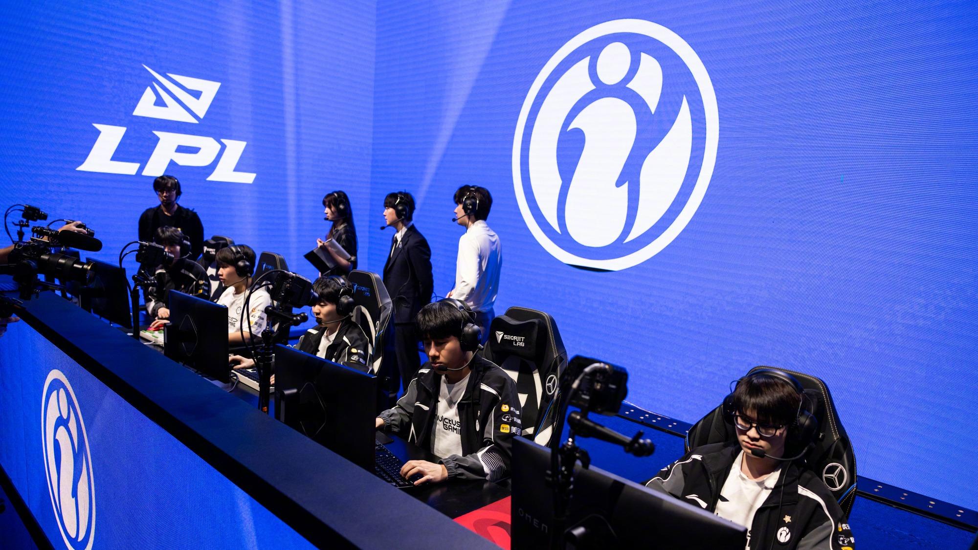 IG新阵容确定：上单04年韩国新人！AD换成photic，引发粉丝不满