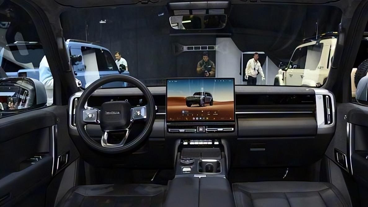 奇瑞iCar V27俄市场定价公布，约37万元起，2026年发售