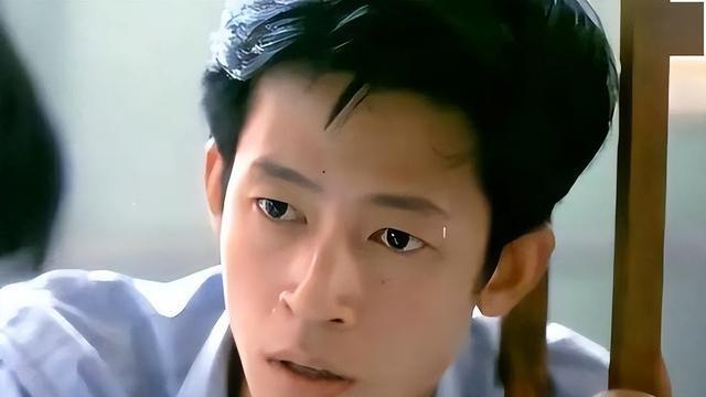 万万没想到，59岁还悠闲打高尔夫的王志文，竟然变成了这样