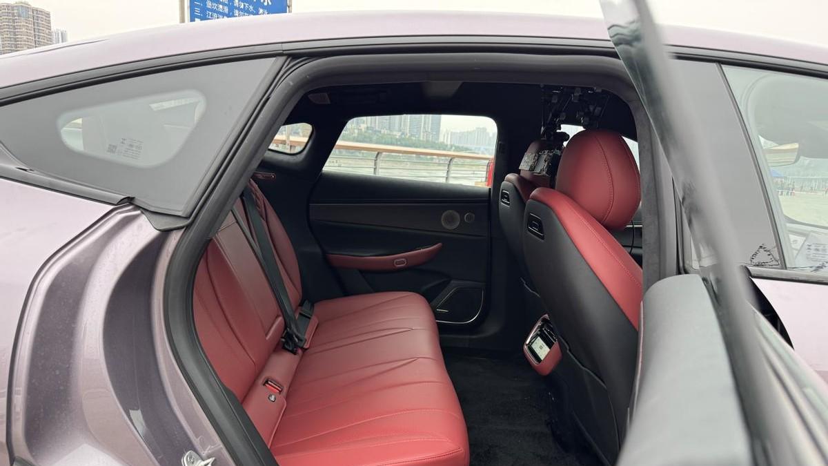 在重庆老城体验了星途星纪元ES增程版的智驾，分享一手体验