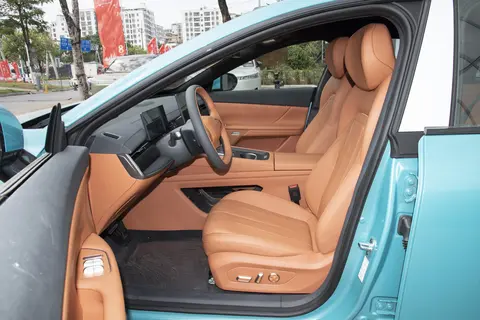 预算15万买新能源轿跑，多看看东风奕派eπ007+这款新车