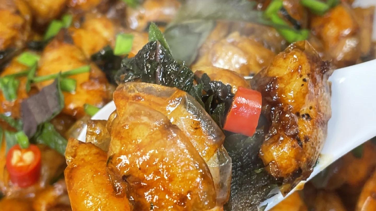 绝了！紫苏韭菜炒虾鲜到跺脚，这搭配谁想出来的？