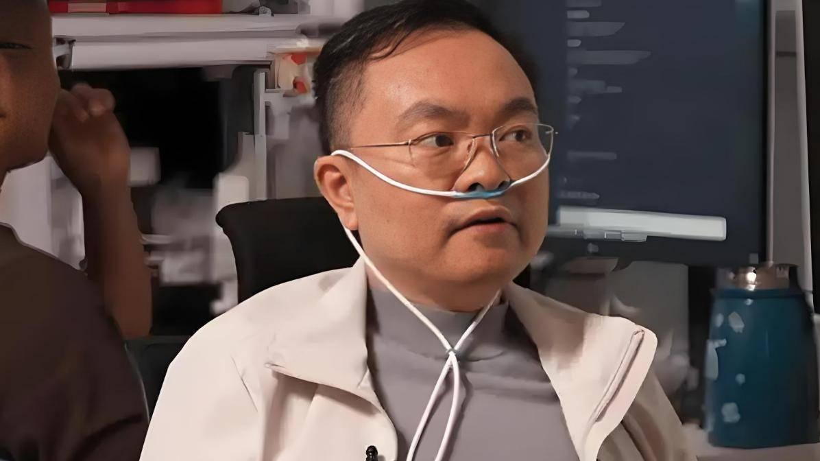 刘强东问蔡磊钱够吗？蔡哽咽：儿子才1岁！随后刘的决定令蔡泪崩