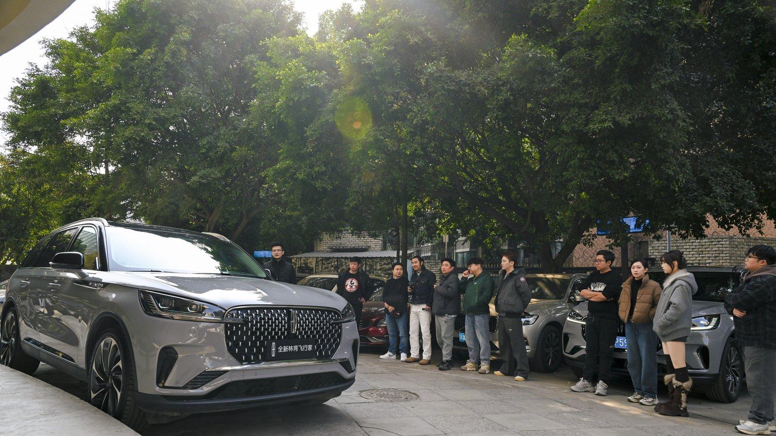 六边形战士实锤，林肯飞行家咖啡车把成都人拿捏了