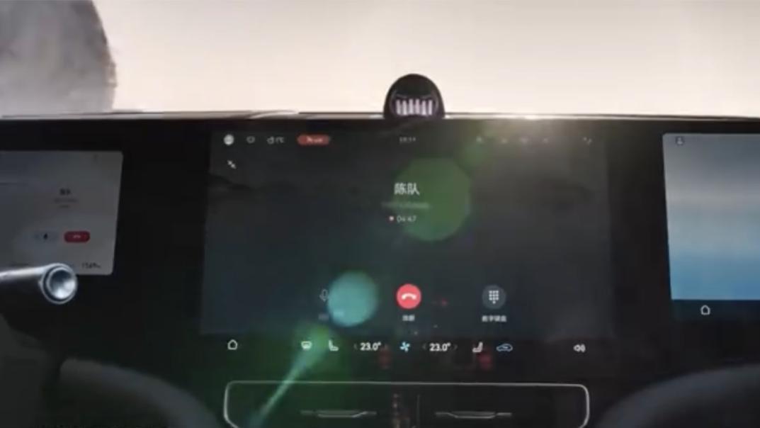 华为星河通信加身，开着问界M9 2025款跨越无人区安全有保障