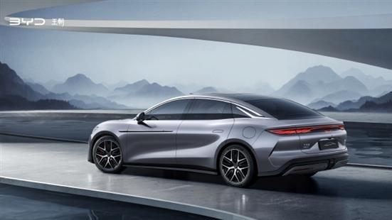 比亚迪量产全球最高转速电机：单颗580kW 功率超V12发动机