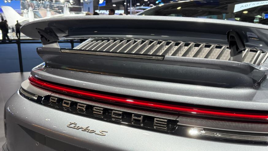 新款保时捷911终于上市，降价增配成为“绝对亮点”！