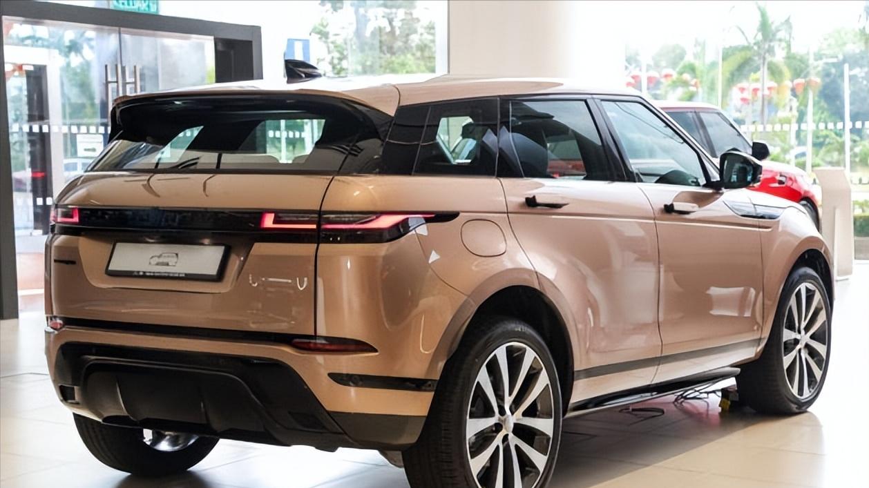 英媒称下一代大改款路虎揽胜极光（Evoque）将改为纯电动！