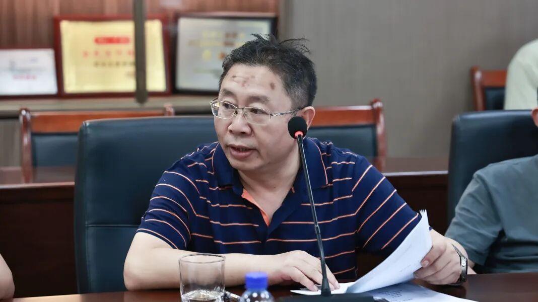 以真问题破题，用实研究作答——龙岗区教育科学规划2025年度课题开题论证会