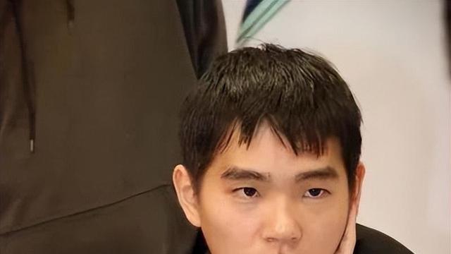 拒绝“养老人”，李世石九段惹来众怒！总统杯，相逢一笑泯仇？