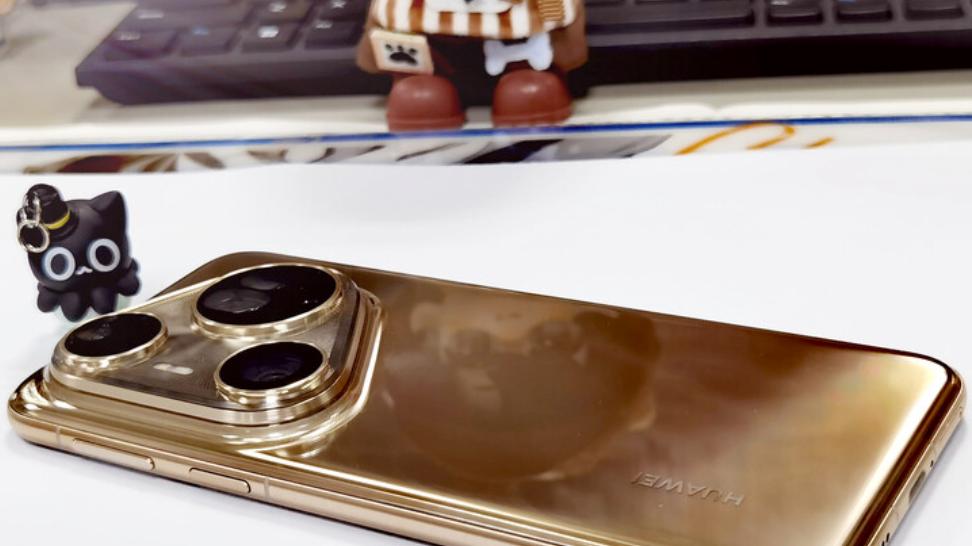 华为Pura 80 Ultra养成系，鸿蒙5.1微信抖音惊喜不断