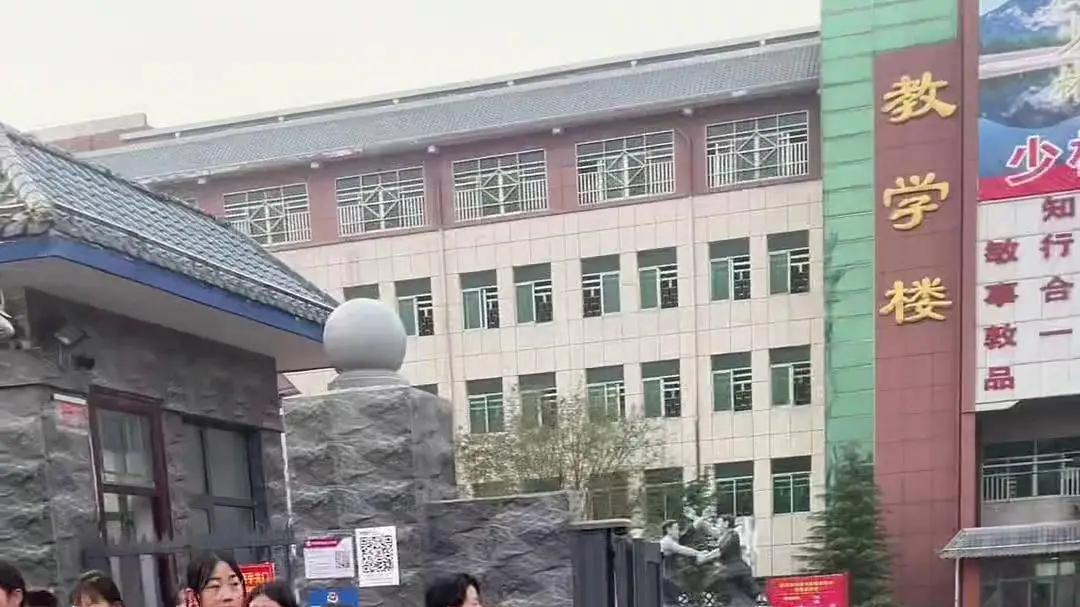 9部门发文，探索设置中小学春秋假！