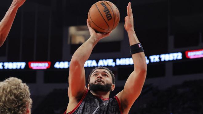 表现也太不稳定了！火箭双向合同锋线新星估计是很难抢救成功了？