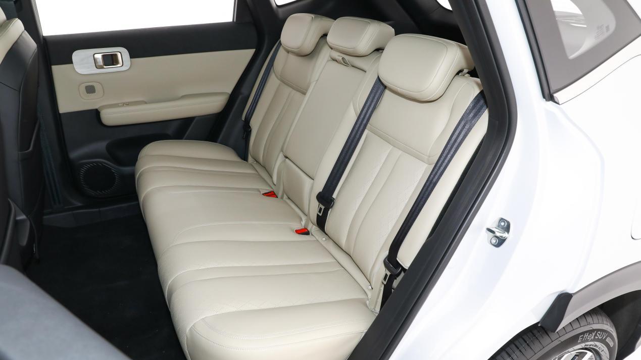 优惠至高48000元，续航超1100km，家用选它香吗？