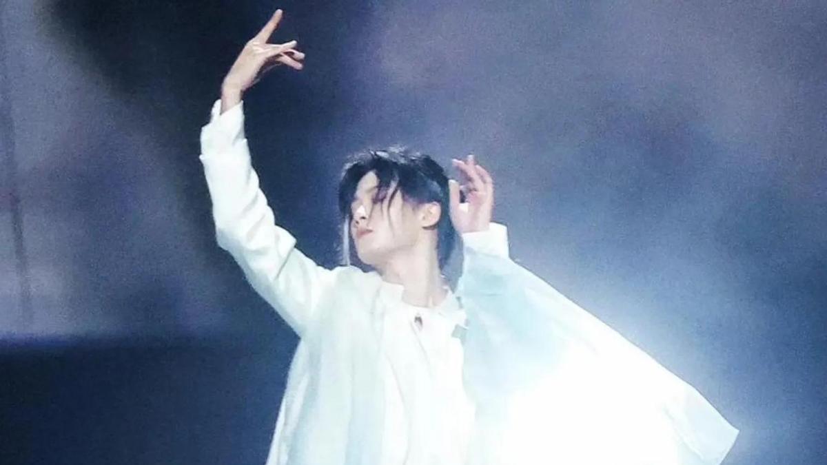 檀健次：从胸震王者到演技暴徒，这哥把“丝滑”刻进DNA了！