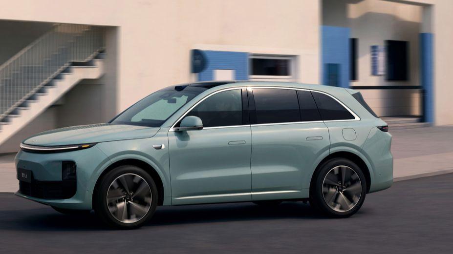 25万级SUV谁更值得入手？全能轿跑SUV智界R7凭实力胜出