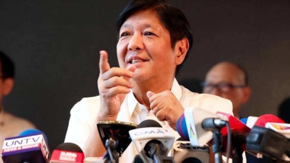 最后92海里，中国船只遭拦截，菲军靠山已到，解放军要拔23根钉子