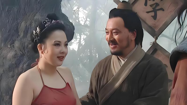 孙二娘杀武松，为何要剥光他衣裤？长大才懂，此乃施耐庵神来之笔