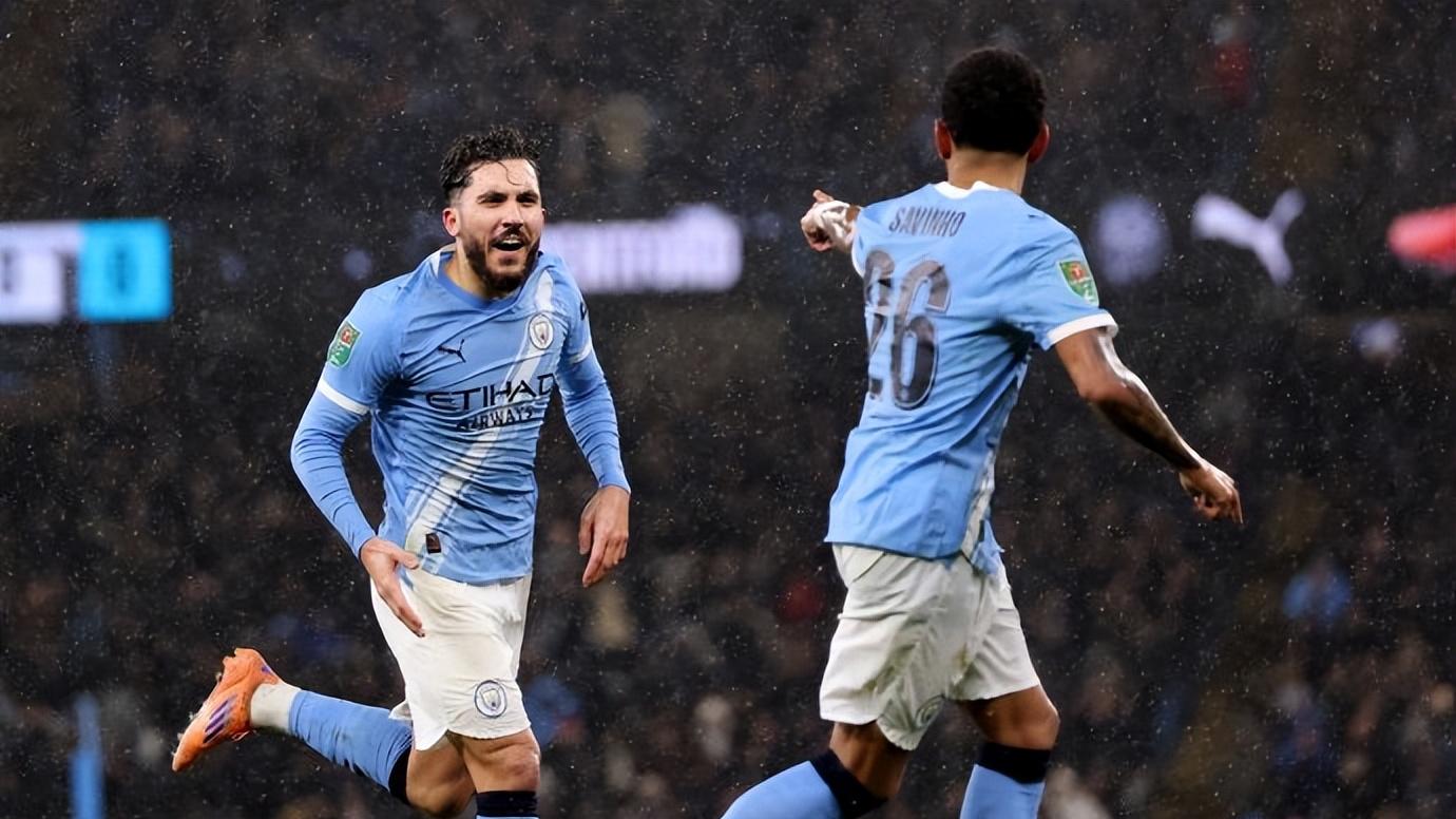 曼城2比0布伦特福德，轮换阵容赢球更轻松，谢尔基世界波够关键