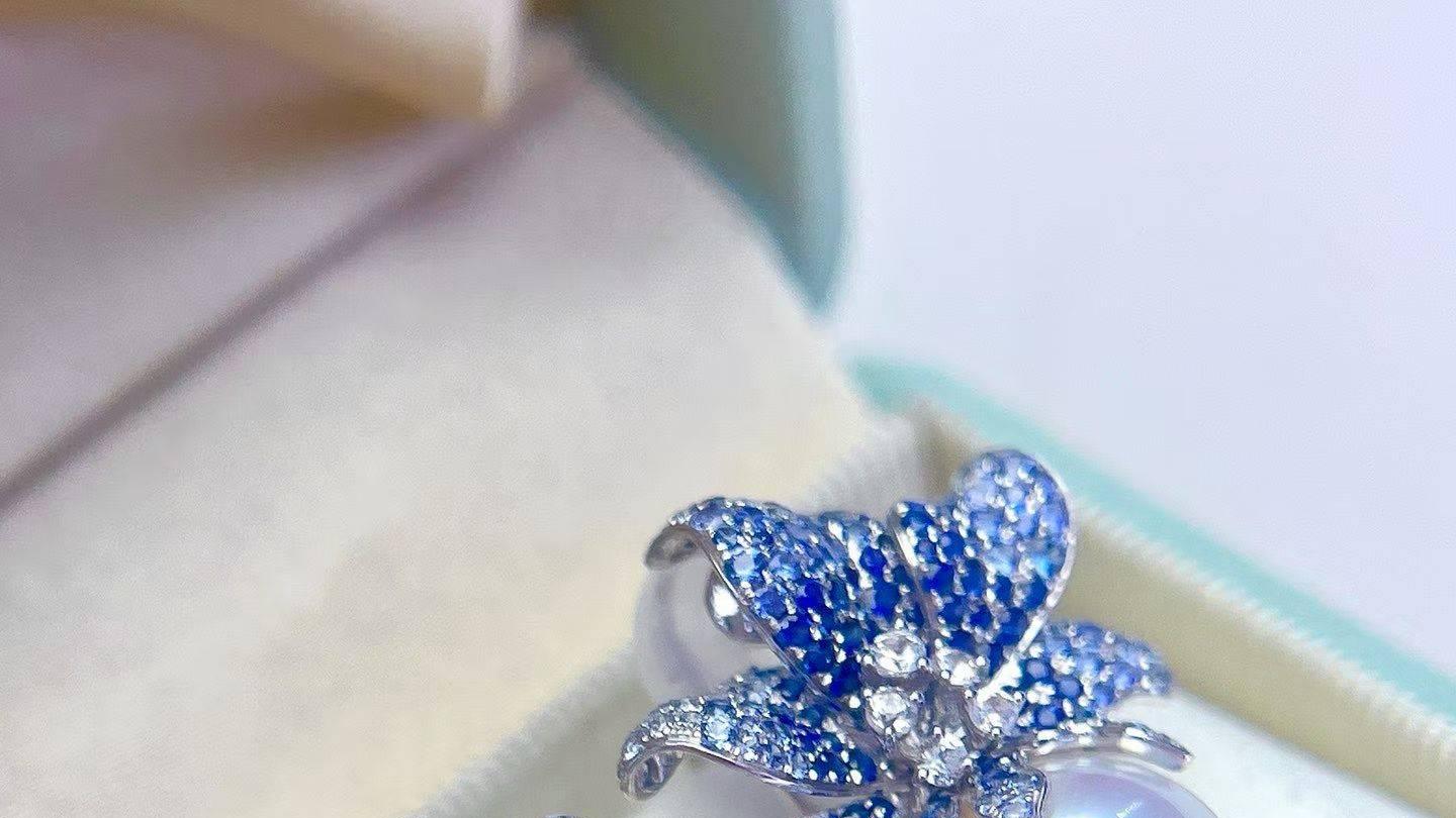 复古风味满溢的一对