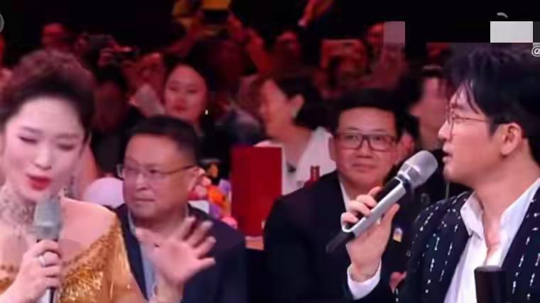 肖战仅用一个舞台就证明他顶流的位置无可撼动