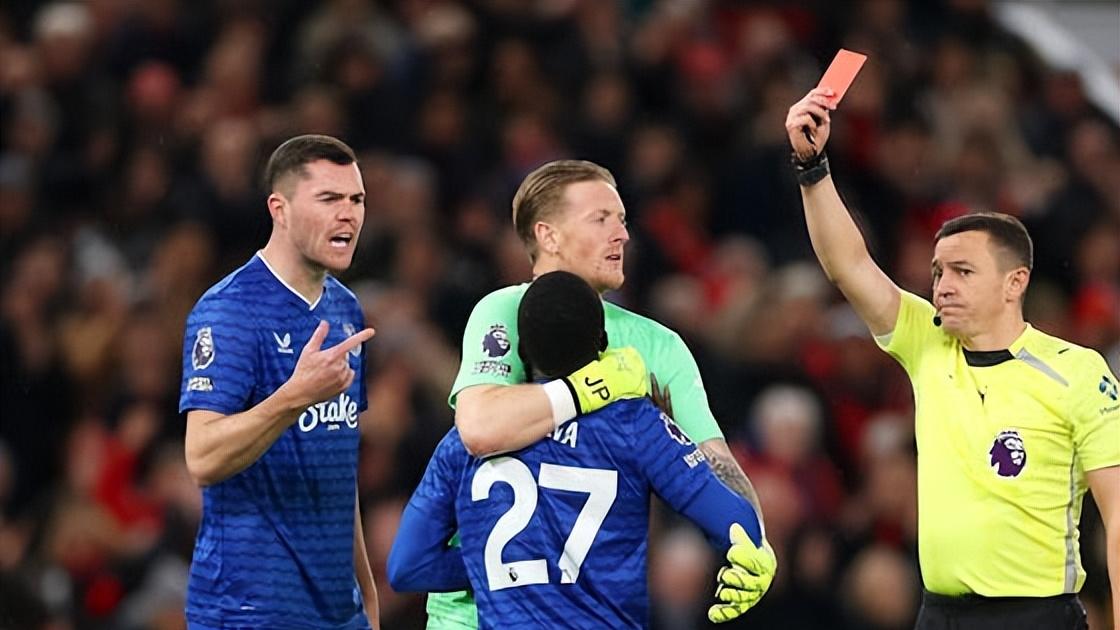 英超第12轮：疯狂！难以置信的冷门与戏剧性瞬间