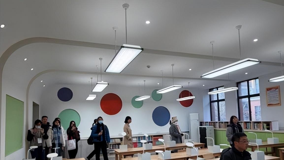 马来西亚中文教师研修班走进南京晓庄小学