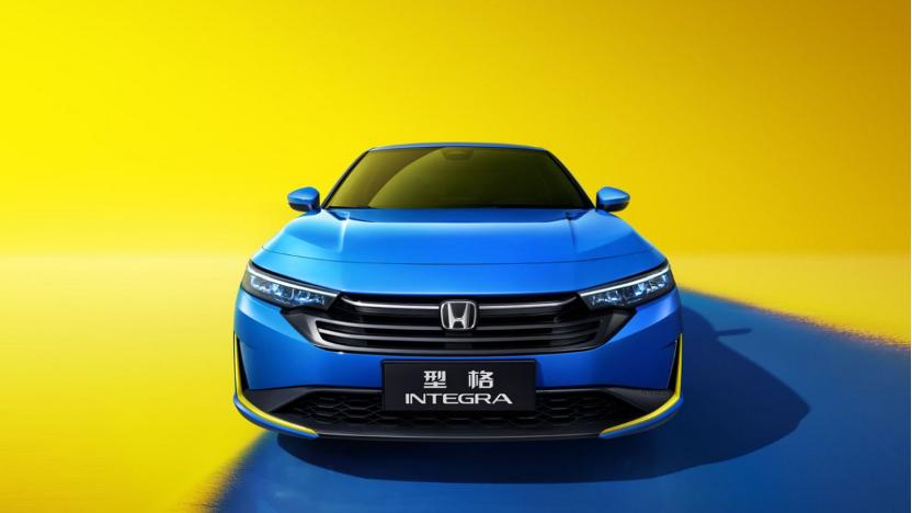 型格车主实测：十万级运动轿车如何成为年轻家庭首选？