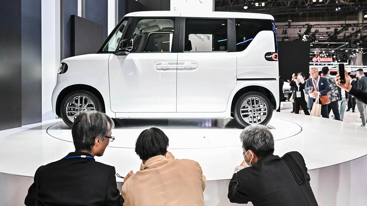 比亚迪统治力进阶：月销近五十万，靠的不只是“产品多”