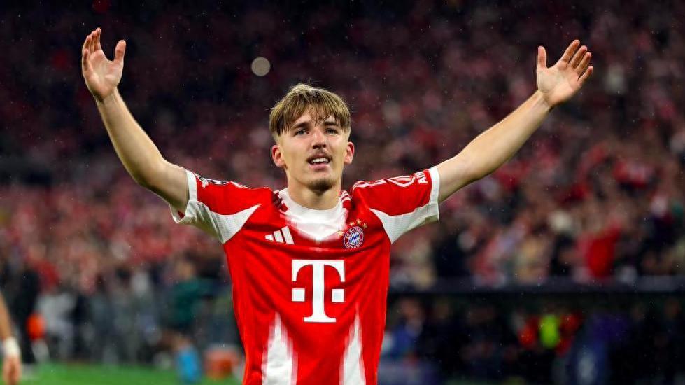 17岁小将首秀爆红！拜仁4-0狂胜布鲁日