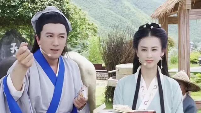 杨子直播求爱黄圣依：为你选了11.19克拉钻戒，我要亲手给你幸福