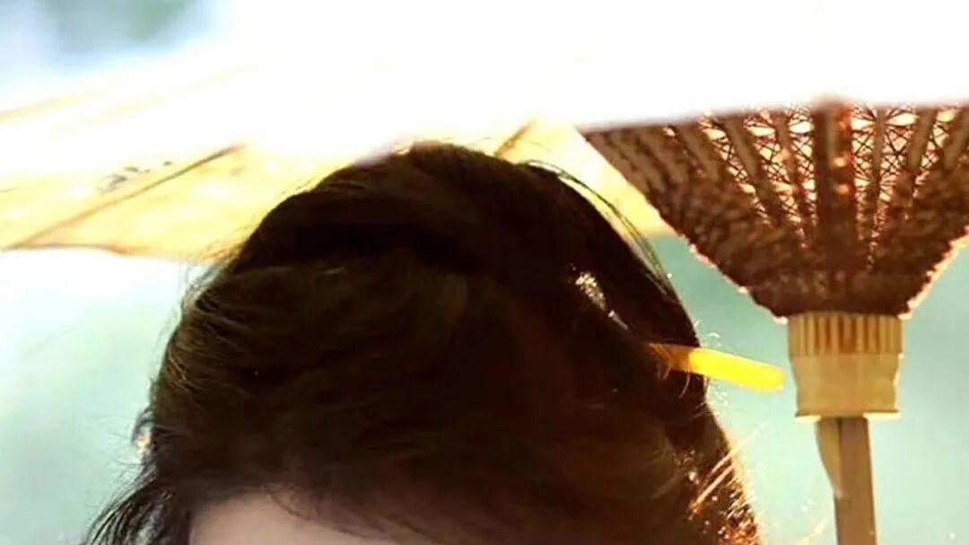 七律·佳人舞韵图