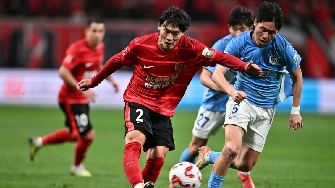 胡荷韬的右脚，韦世豪的头上功夫，成都蓉城解锁两大新技能