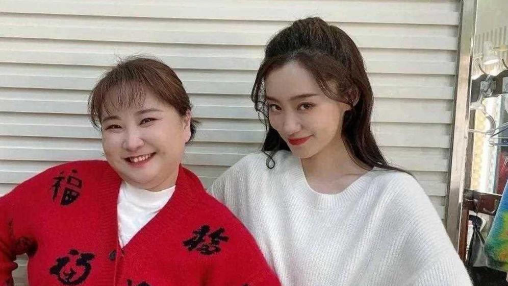 贾玲春晚后，转型巨变，成功背后隐藏什么？