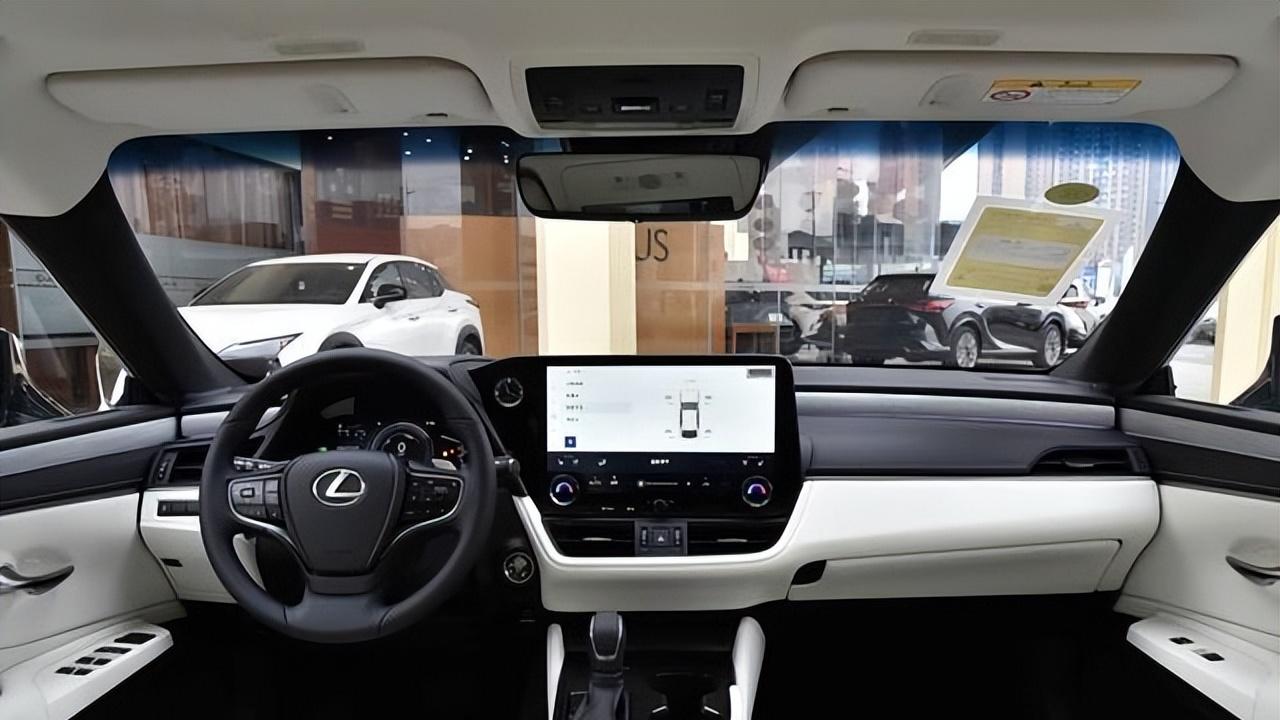 雷克萨斯ES售价松动！直降7万，你会心动吗？