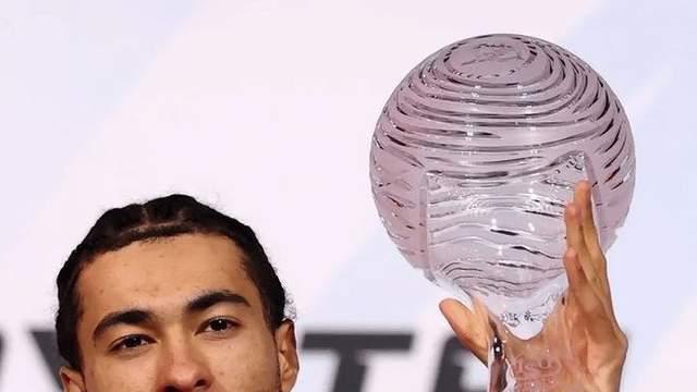 1银1铜背后：中国队带伤血拼世锦赛！米兰冬奥前哨战暴露三大隐忧