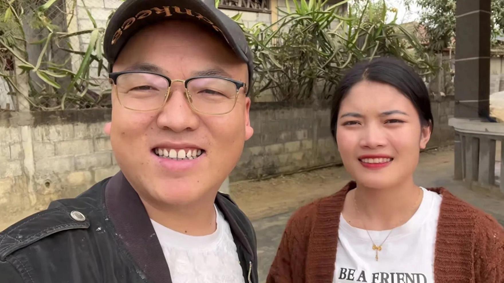 涛子回国买房底气十足，全因这次老挝的投资