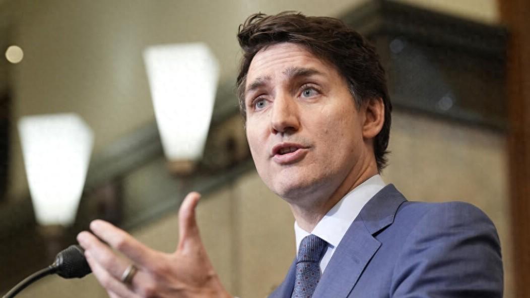 美利坚最忠诚的盟友，骂特朗普“极其愚蠢”