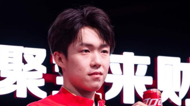 王楚钦被这一推，娱乐圈的世态炎凉，在杨洋身上体现得淋漓尽致