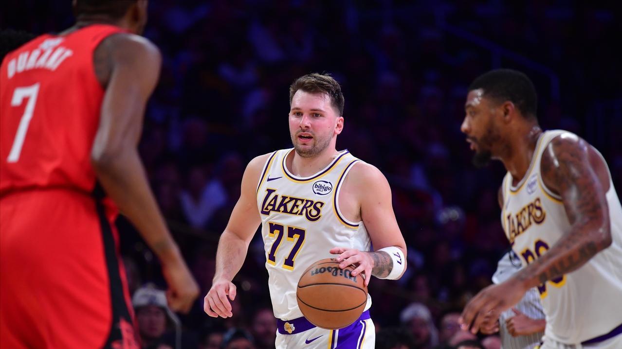 火箭劫富济贫，雷迪克赛后大怒，殊不知问题出在自己