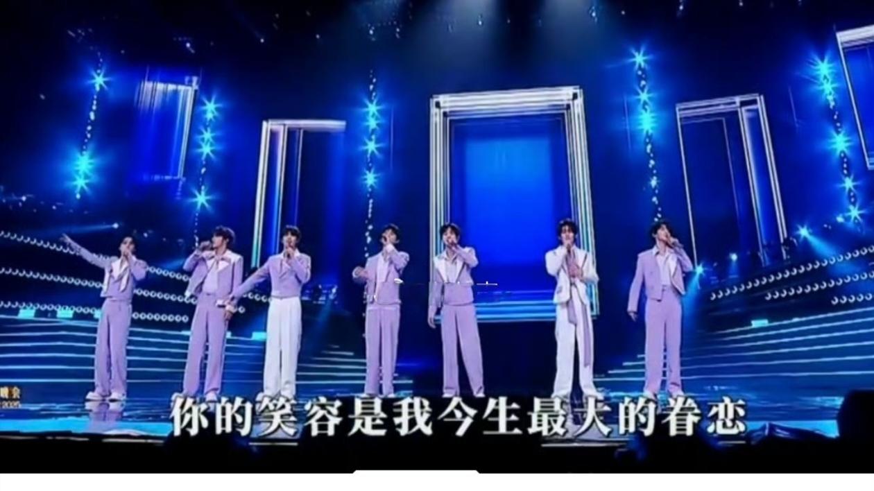 《湾区升明月晚会》苏醒跑调？时代少年团  肖战  成龙 周深